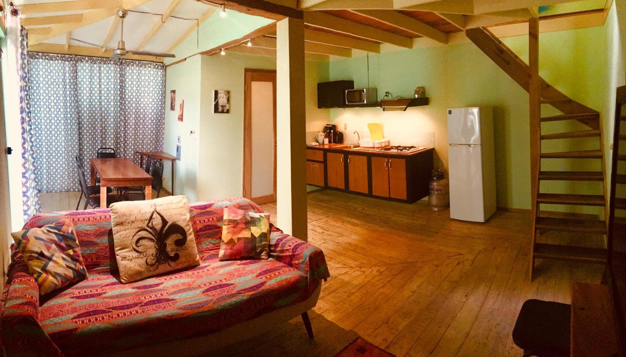 The Lighthouse At Casa Max Hotel Bocas Town Ngoại thất bức ảnh